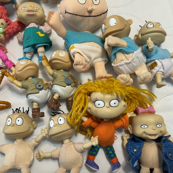 Colorful Cartoon Character Action Figure Set - Picture 2 of 4